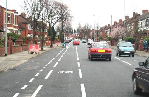 advisory cycle lane